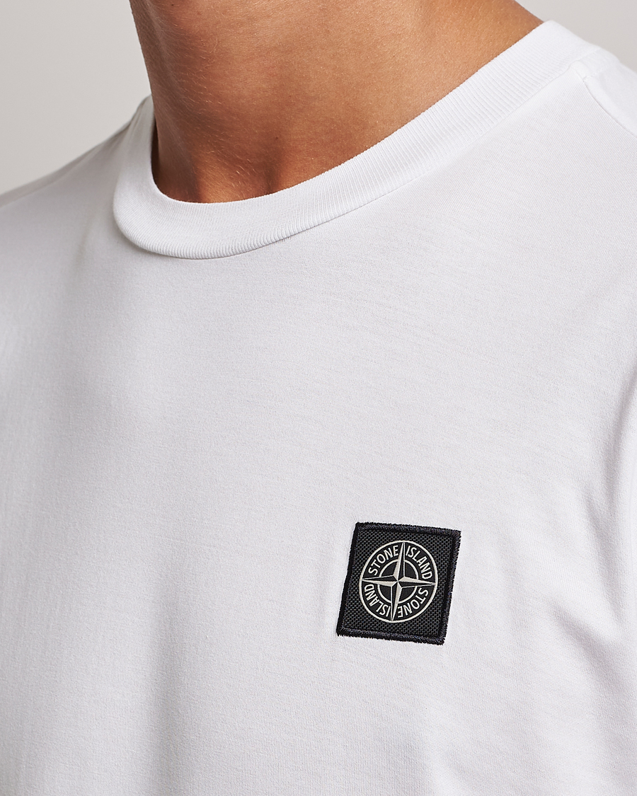 White stone island tee store