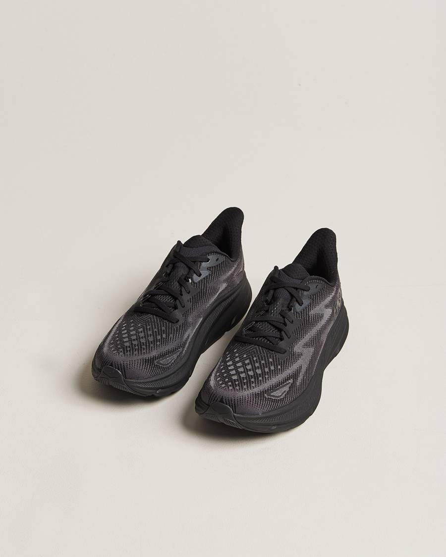 Herren |  | Hoka One One | Hoka Clifton 9 Black