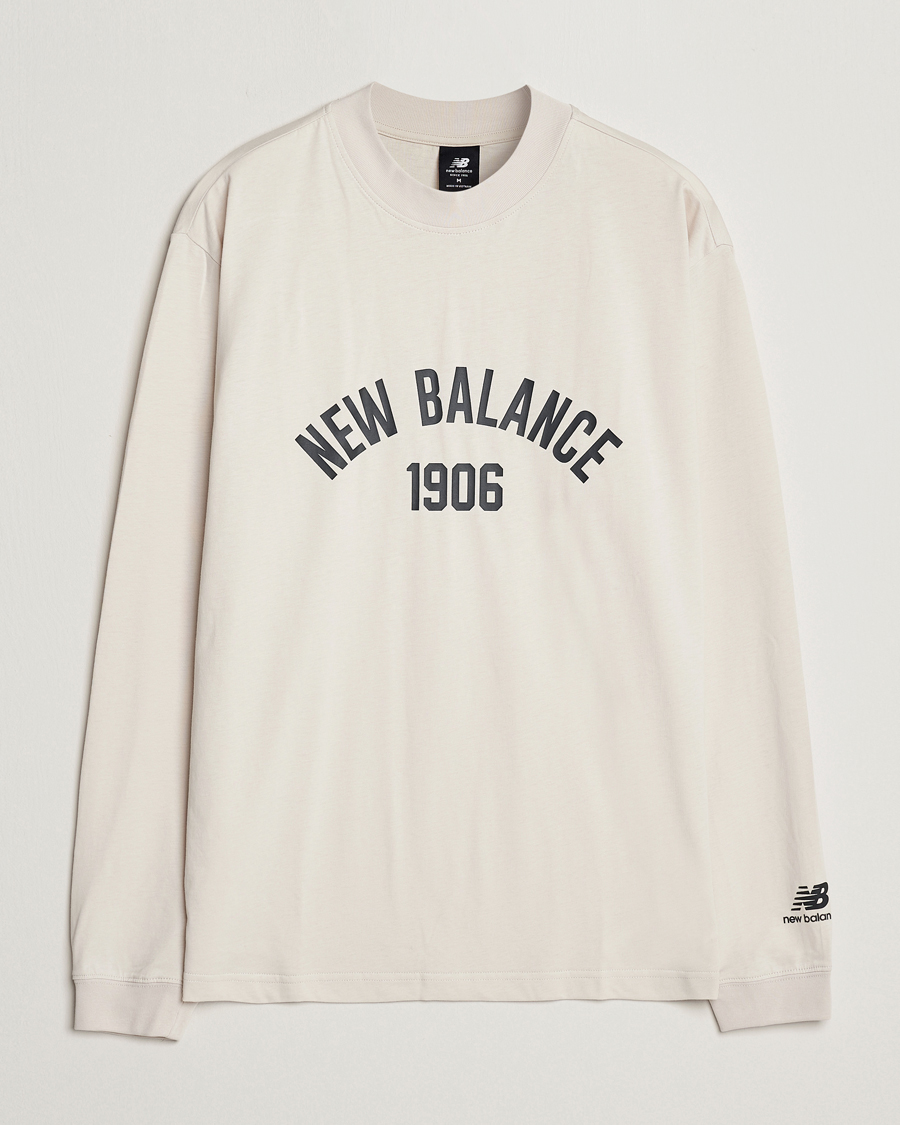 Herren |  | New Balance | Varsity Sweatshirt Medium Grey