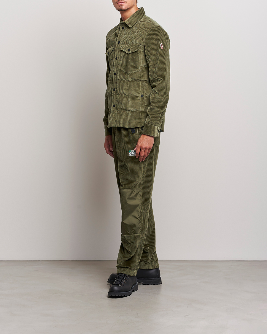 Herren | Hosen | Moncler Grenoble | Tech Panel Corduroy Trousers Olive