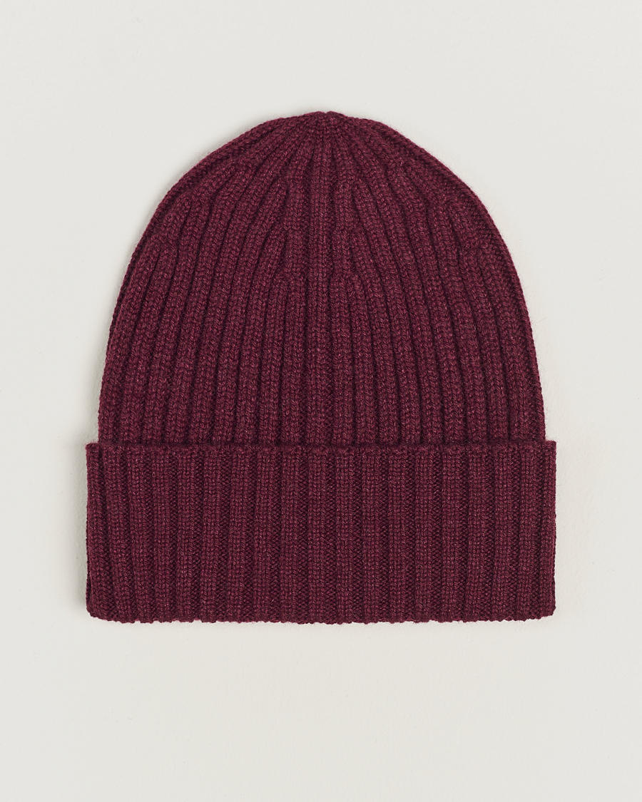 Herren | Piacenza Cashmere Ribbed Cashmere Beanie Burgundy | Piacenza Cashmere | Ribbed Cashmere Beanie Burgundy