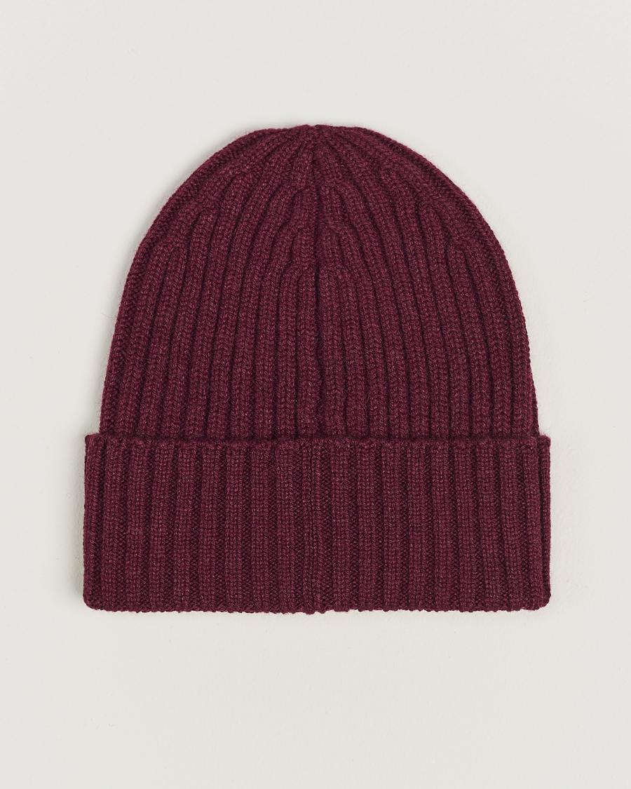 Herren | Piacenza Cashmere Ribbed Cashmere Beanie Burgundy | Piacenza Cashmere | Ribbed Cashmere Beanie Burgundy