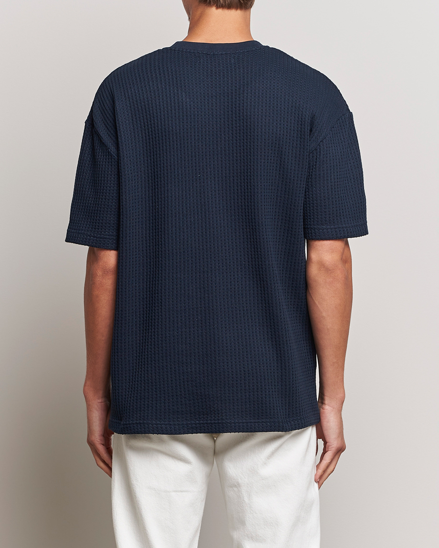 Herren | T-Shirts | Samsøe Samsøe | Samsøe & Samsøe Dino Waffle Knitted Crew Neck T-Shirt Salute Navy