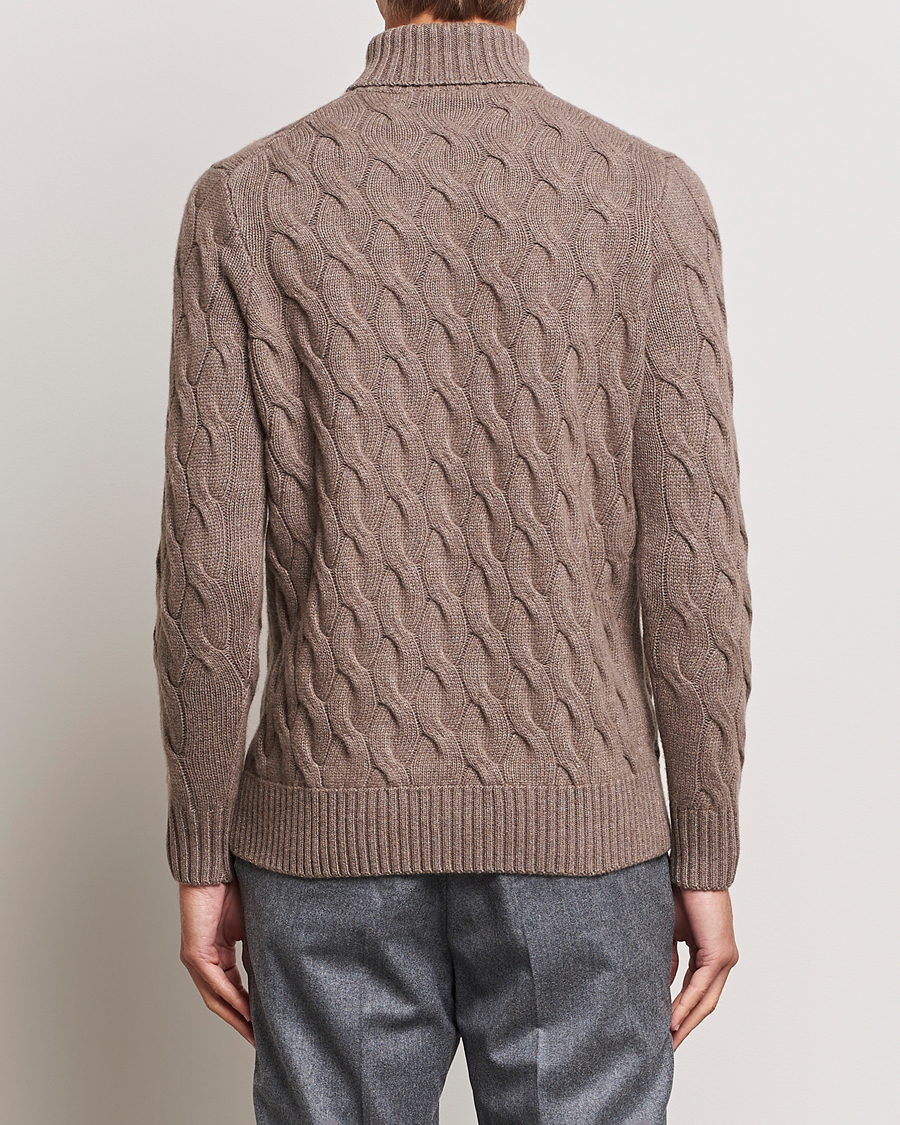 Herren | Pullover | Oscar Jacobson | Seth Heavy Knitted Wool/Cashmere Cable Rollneck Brown