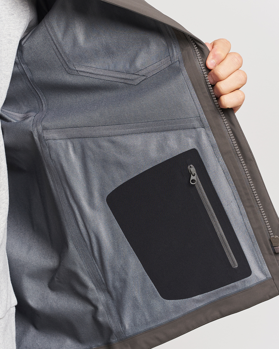 Herren | Jacken | Arc'teryx Veilance | Field Jacket Shade