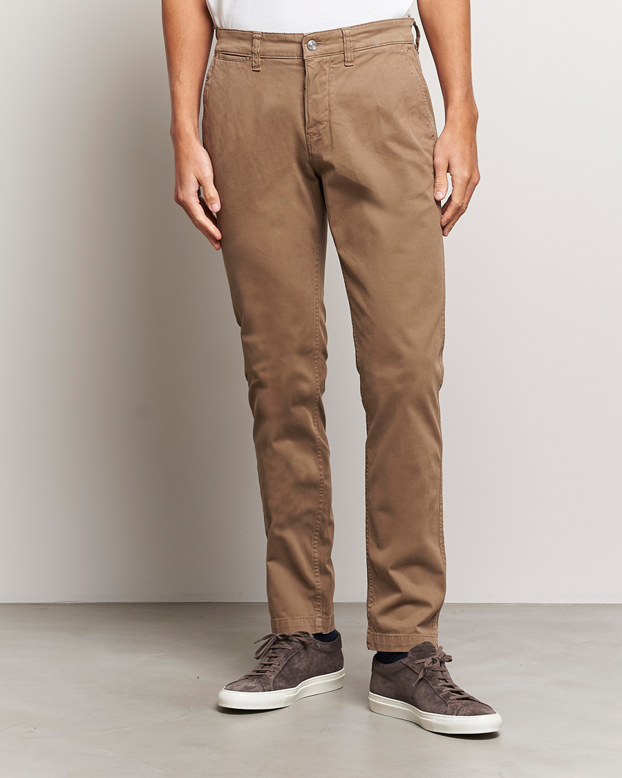 Herr | The Classics of Tomorrow | NN07 | Marco Slim Fit Stretch Chinos Shitake