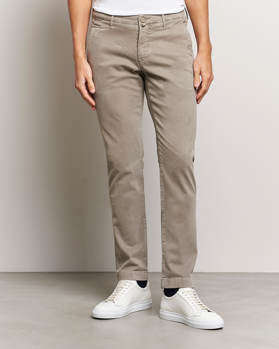 Herr | Kläder | Jacob Cohën | Bobby Cotton Chinos Beige