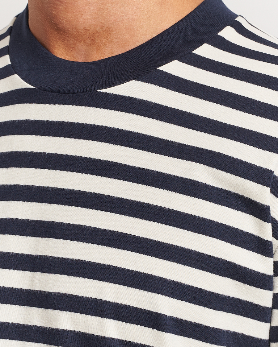 Herren | T-Shirts | Sunspel | Heavyweight Mock Neck Long Sleeve T-Shirt Navy/Ecru