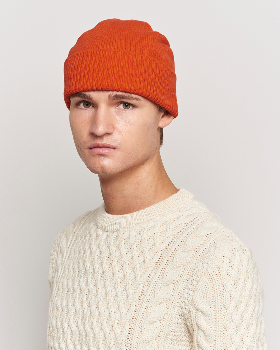 Herren | Sunspel Lambswool Hat Magma | Sunspel | Lambswool Hat Magma