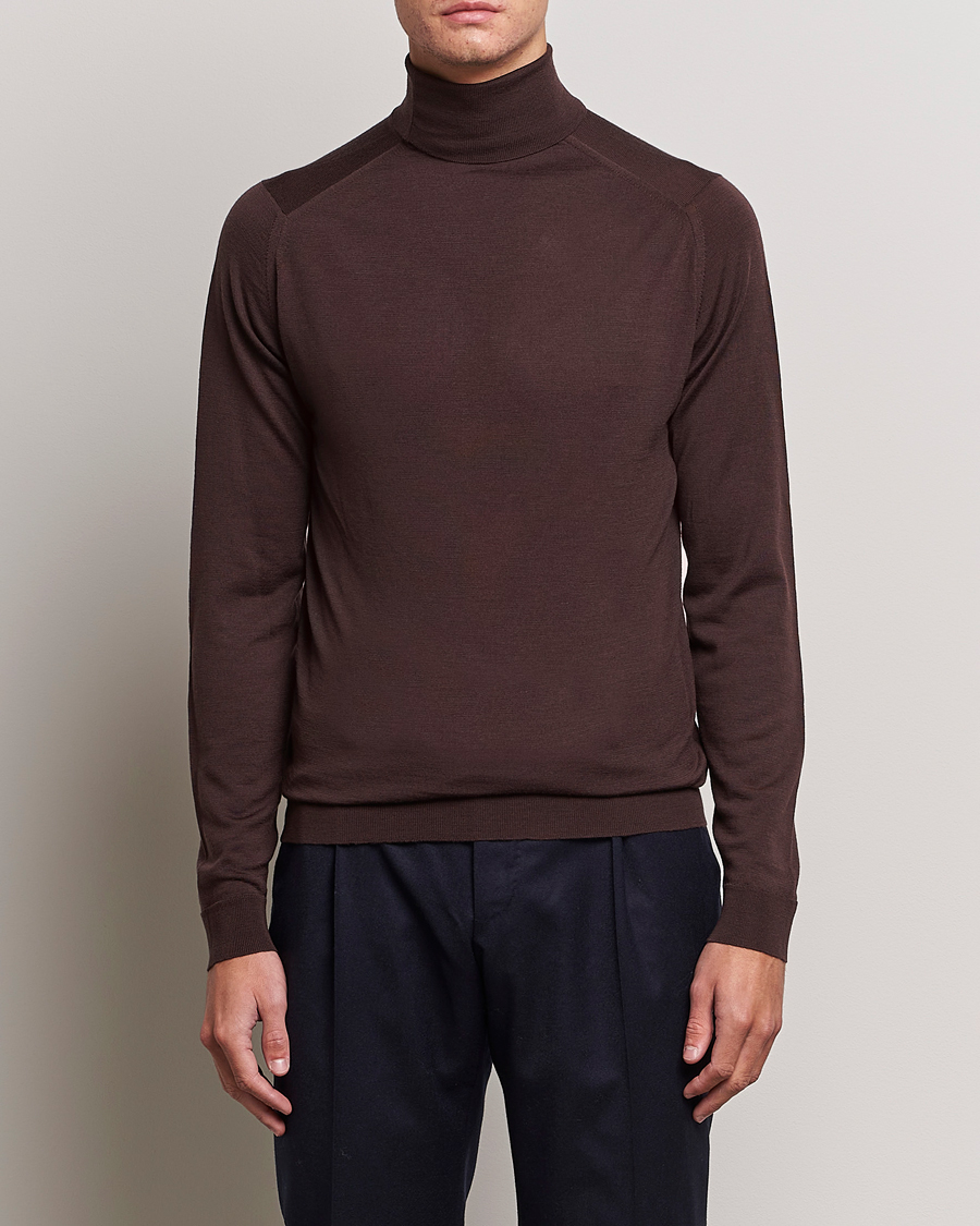 Herren | Best of British | John Smedley | Cherwell Extra Fine Merino Rollneck Truffle Brown