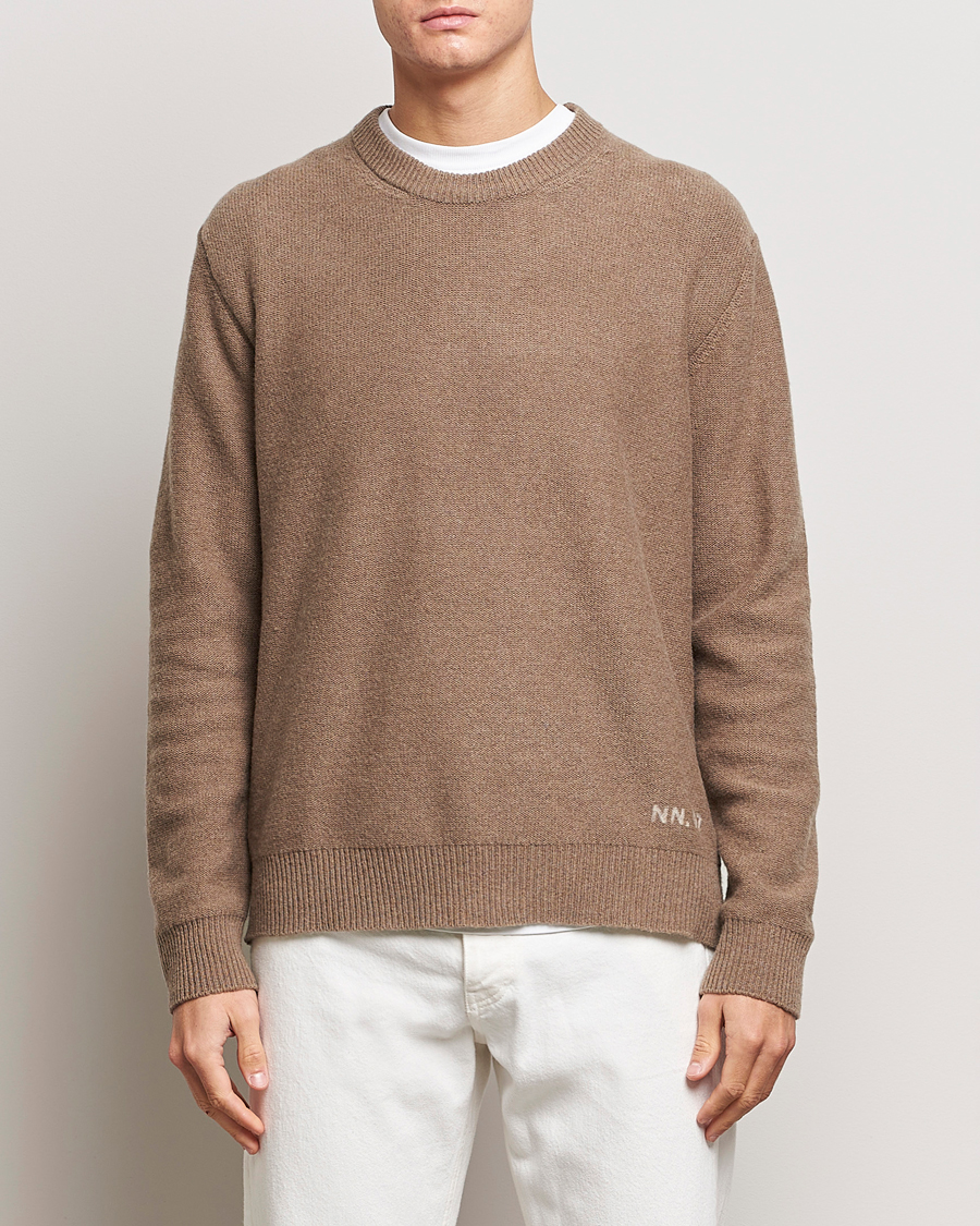 Herren |  | NN07 | Nigel Lambswool Crew Neck Pullover Shitake