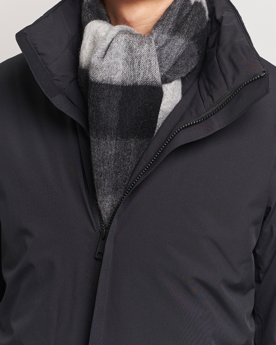 Herren |  | Amanda Christensen | Merino Wool Block Check Scarf Black/Grey