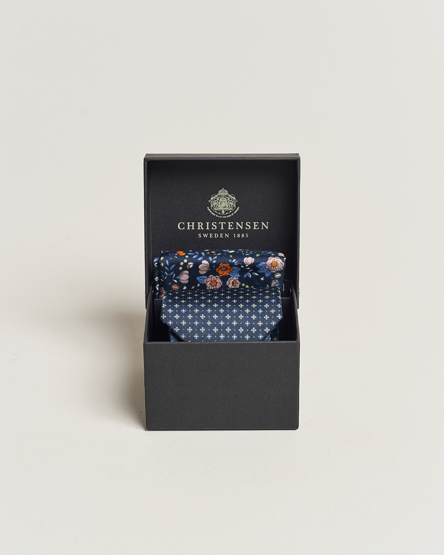 Herren | Amanda Christensen Box Set Silk 8cm Tie and Twill Pocket Square Navy | Amanda Christensen | Box Set Silk 8cm Tie and Twill Pocket Square Navy