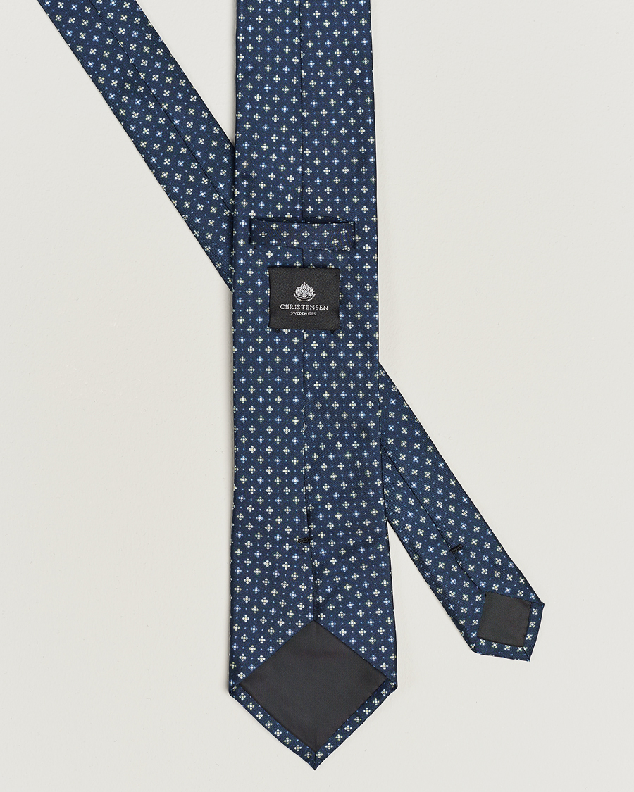 Herren | Amanda Christensen Box Set Silk 8cm Tie and Twill Pocket Square Navy | Amanda Christensen | Box Set Silk 8cm Tie and Twill Pocket Square Navy
