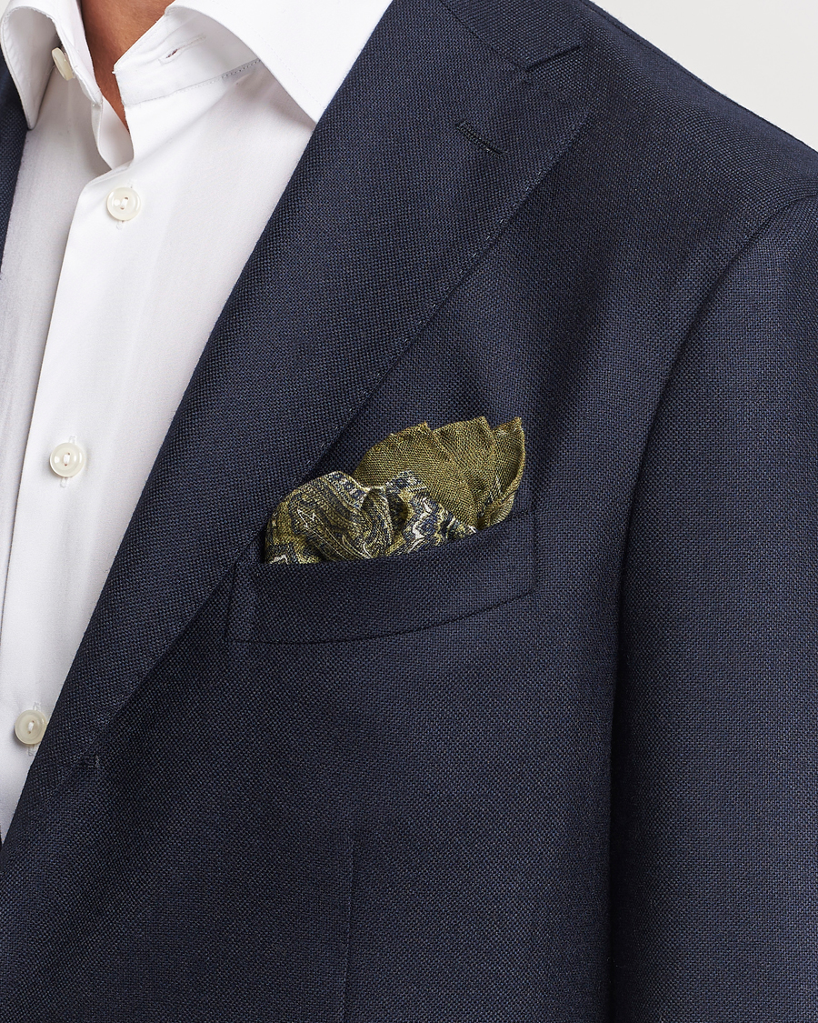 Herren |  | Amanda Christensen | Wool Printed Large Paisley Pocket Square Green Melange