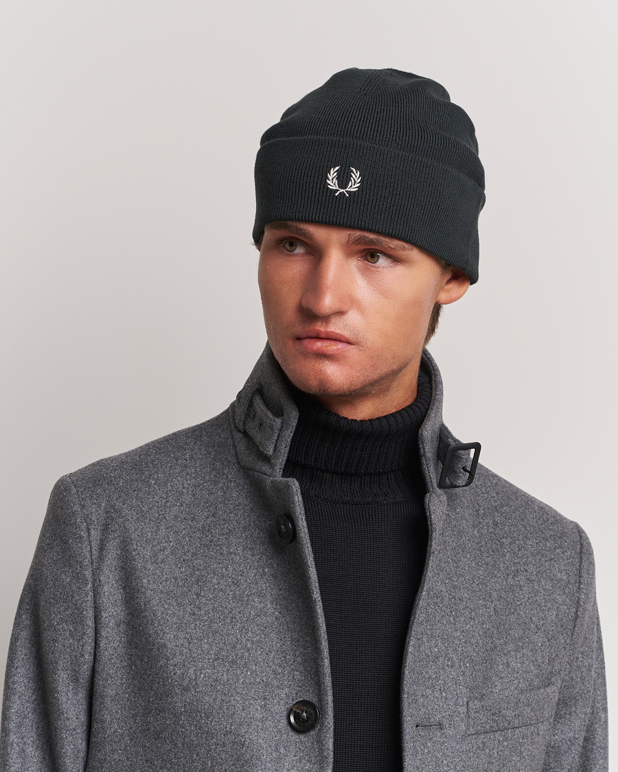 Herren |  | Fred Perry | Merino Wool Beanie Night Green