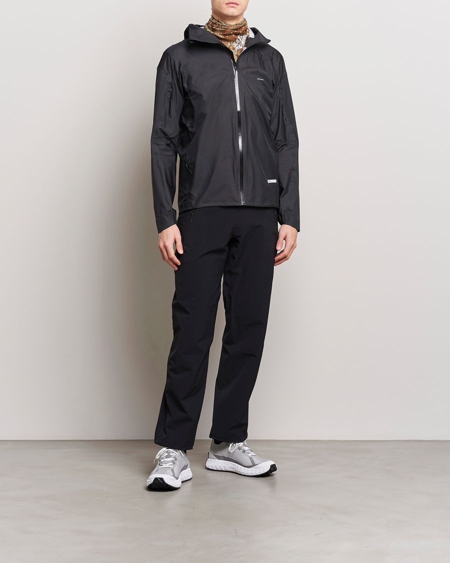 Herren | Jacken | Satisfy | Pertex 3L Fly Rain Jacket Black