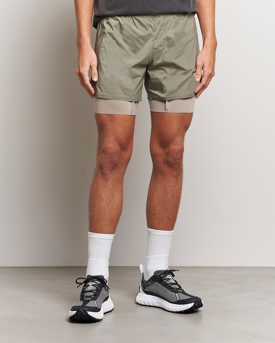 Herren | Active | Satisfy | TechSilk 8 Inch Shorts Vetiver