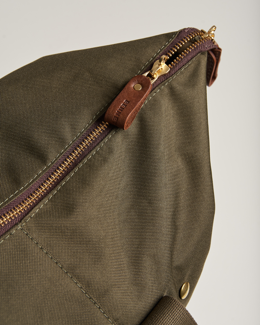 Herren | Bennett Winch Small Nylon Cargo Bag Olive | Bennett Winch | Small Nylon Cargo Bag Olive