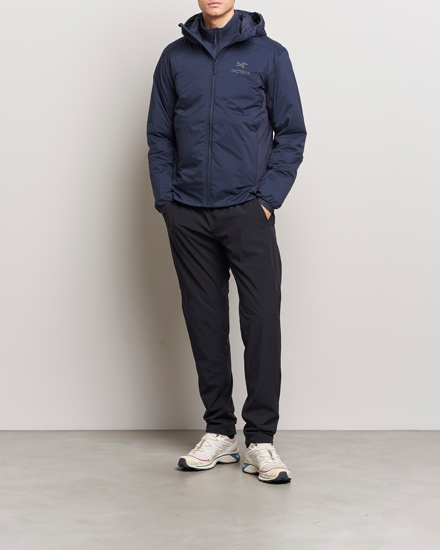 Arc teryx Atom Hooded Jacket Black Sapphire