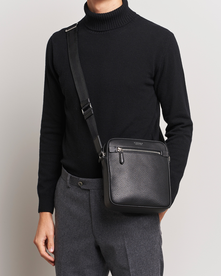 Herren |  | Canali | Grain Leather Shoulder Bag Black
