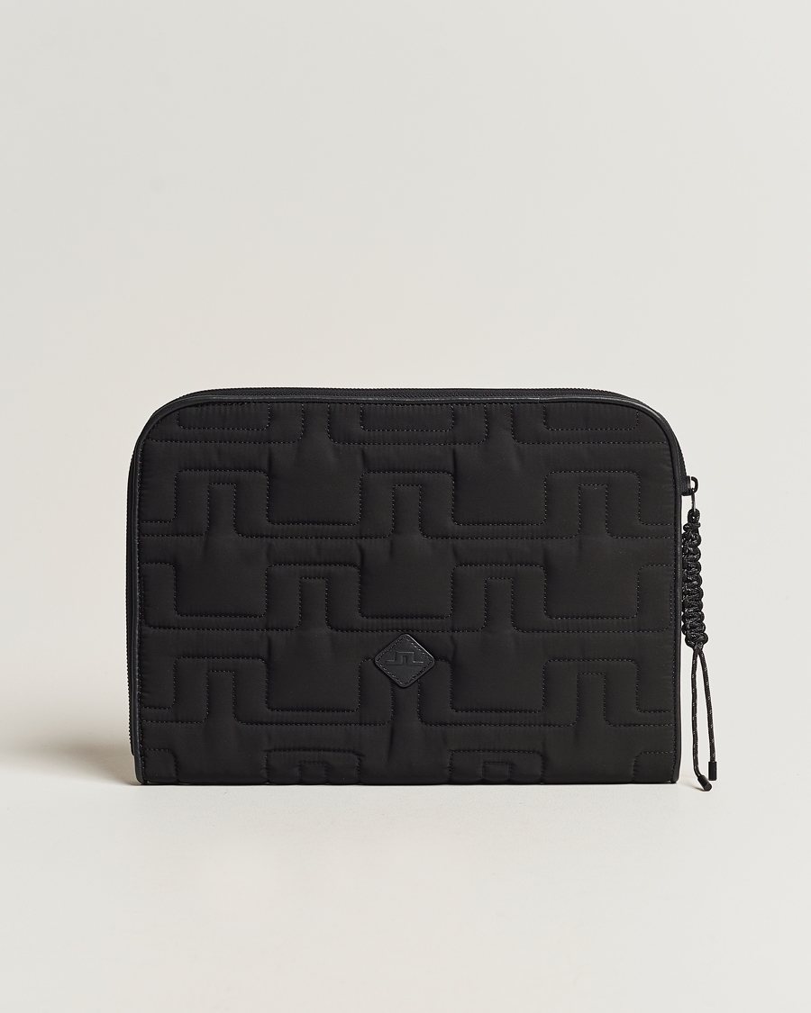 J.Lindeberg Padded Laptop Case Black bei Care of Carl