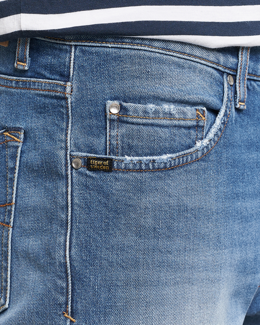 Herren | Jeans | Tiger of Sweden | Pistolero Stretch Cotton Jeans Light Blue
