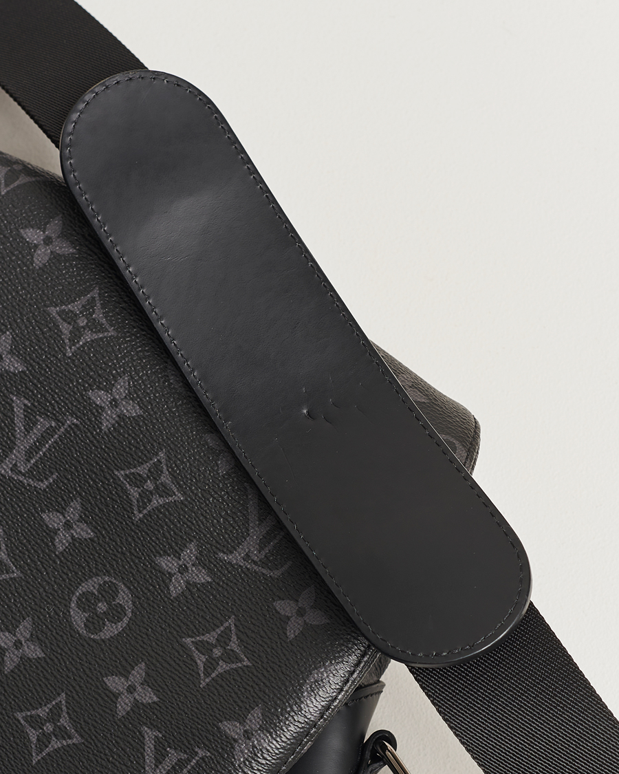 Herren | Louis Vuitton Pre-Owned Messenger Voyager MM Bag Monogram Eclipse | Louis Vuitton Pre-Owned | Messenger Voyager MM Bag Monogram Eclipse