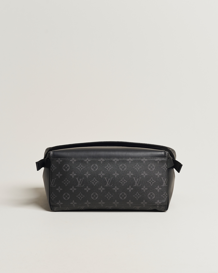 Herren | Louis Vuitton Pre-Owned Messenger Voyager MM Bag Monogram Eclipse | Louis Vuitton Pre-Owned | Messenger Voyager MM Bag Monogram Eclipse