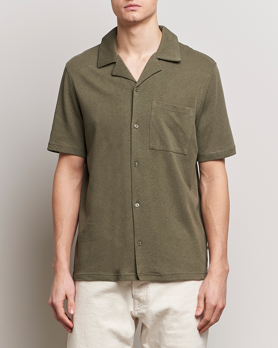 Men |  | Samsøe Samsøe | Samartin Cotton/Linen Short Sleeve Shirt Dusty Olive