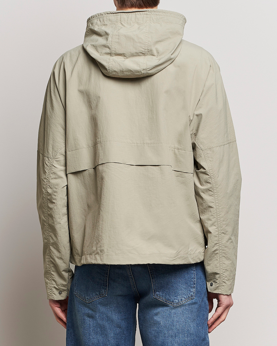 Herren | Jacken | Fred Perry | Cropped Ripstop Hooded Jacket Warm Grey