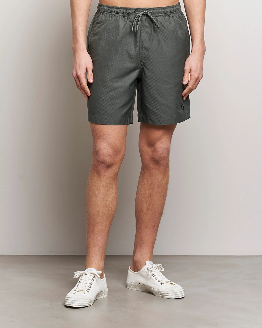 Herren | Best of British | Fred Perry | Classic Swimshorts Field Green