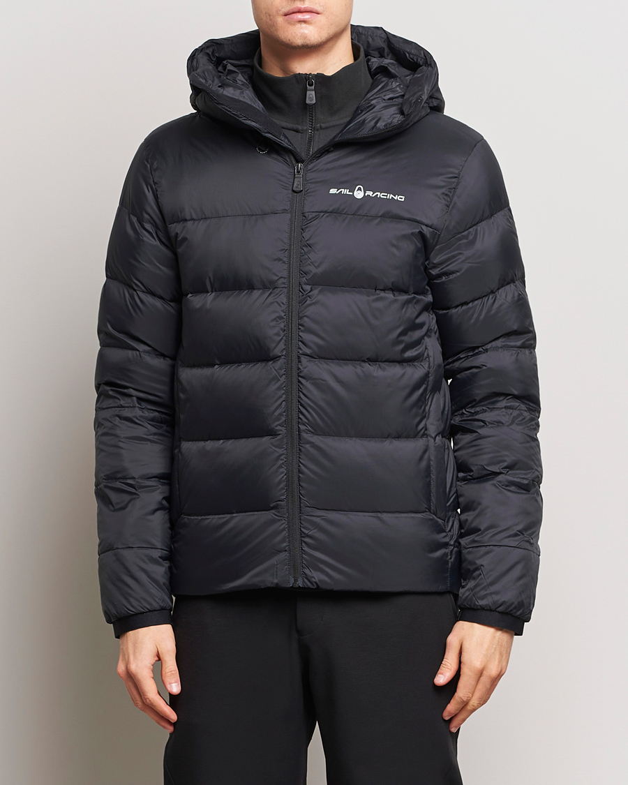 Herren |  | Sail Racing | Cloud Hooded Down Jacket Carbon