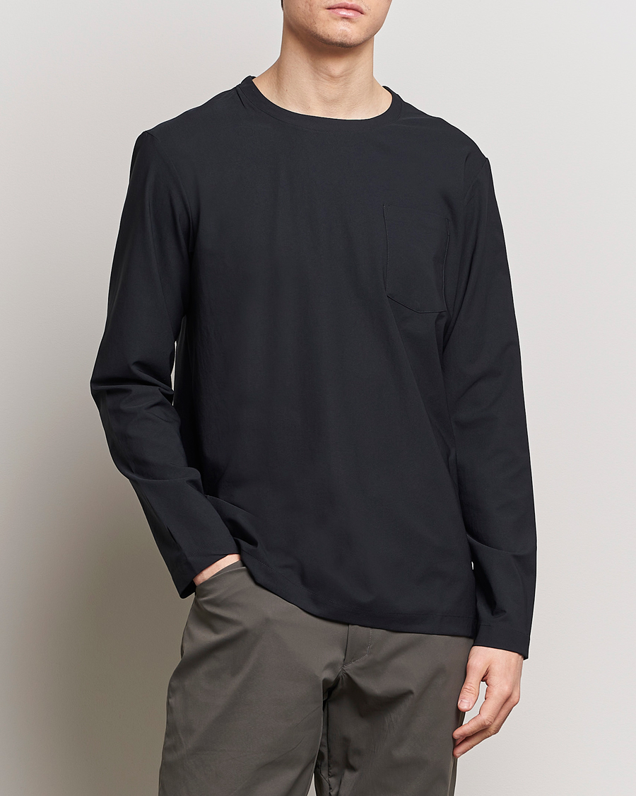 Herren | T-Shirts | Houdini | Cover Crew Quick Dry Long Sleeve True Black