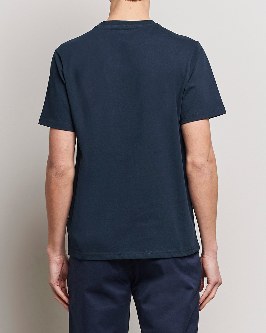 Herren | T-Shirts | KnowledgeCotton Apparel | Loke Badge T-Shirt Total Eclipse