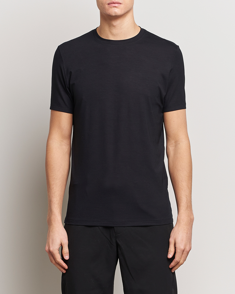 Herren |  | Zimmerli of Switzerland | Pureness Modal Crew Neck T-Shirt Black