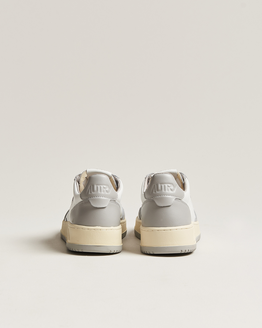 Herren | Autry Medalist Low Bicolor Leather Sneaker White/Grey | Autry | Medalist Low Bicolor Leather Sneaker White/Grey