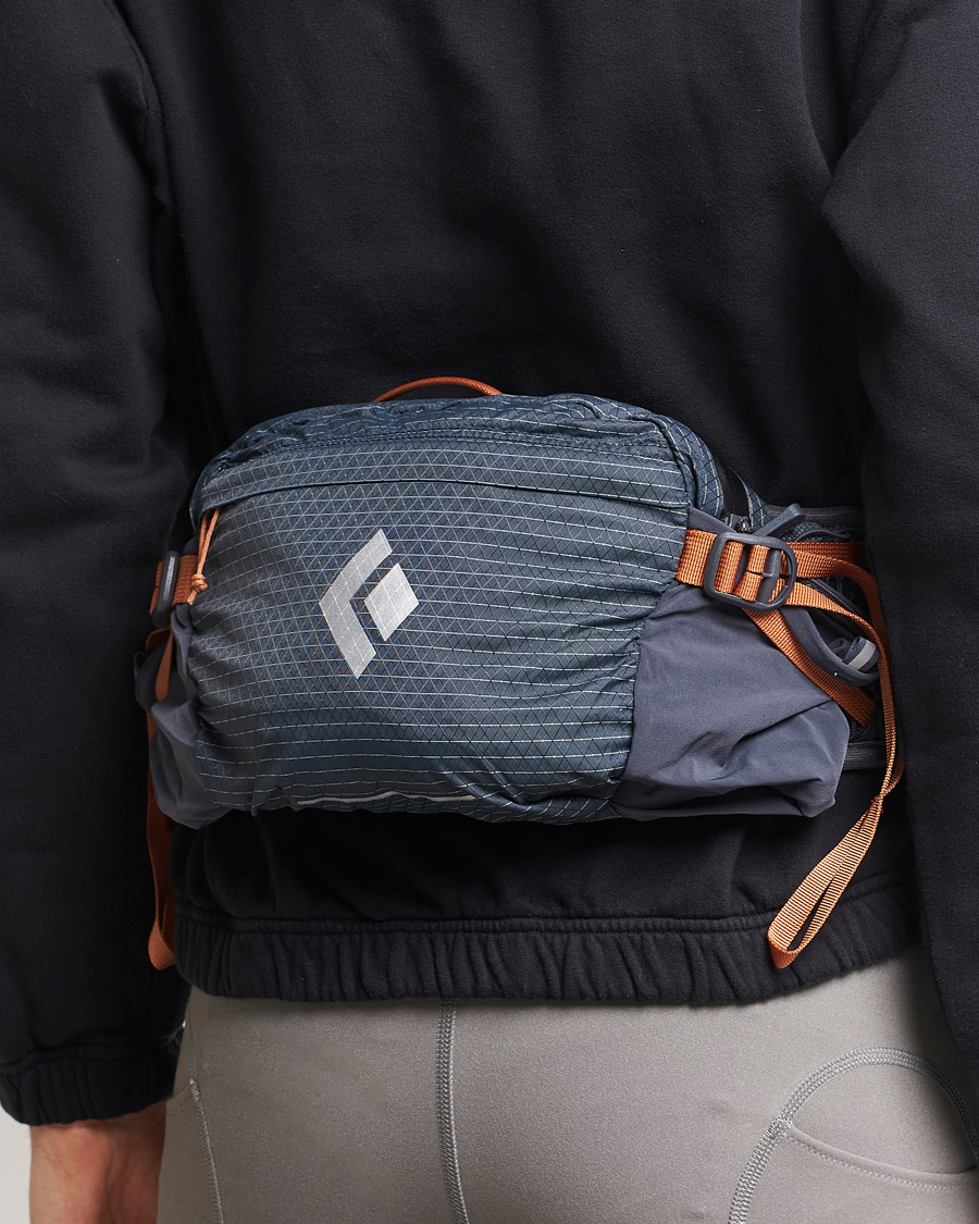 Herr | Accessoarer | Black Diamond | Pursuit 6 Waist Pack Carbon/Moab Brown