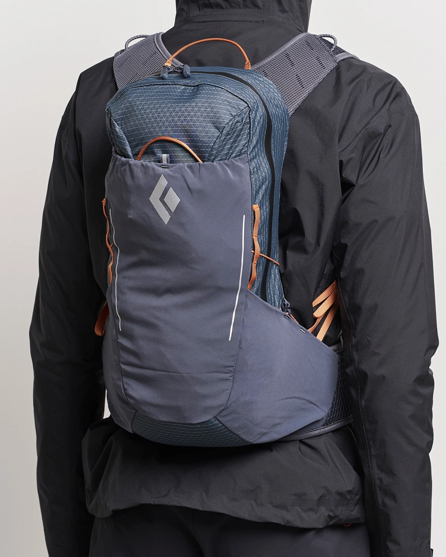 Men | Backpacks | Black Diamond | Pursuit 15 Pack Carbon/Moab Brown