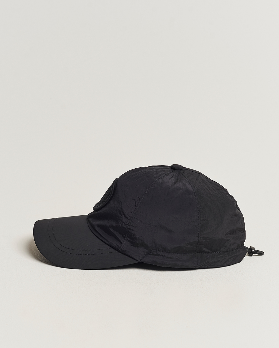 Herren | Stone Island Nylon Metal Cap Black | Stone Island | Nylon Metal Cap Black