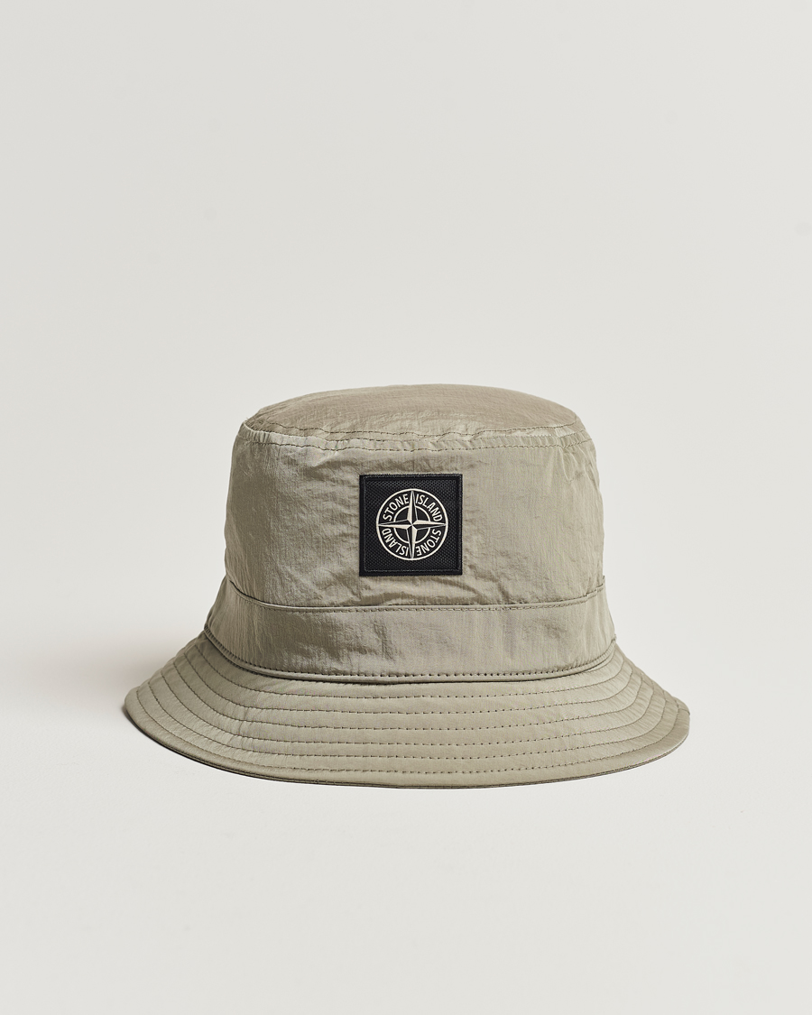 Herren | Stone Island Logo Bucket Hat Natural Beige | Stone Island | Logo Bucket Hat Natural Beige