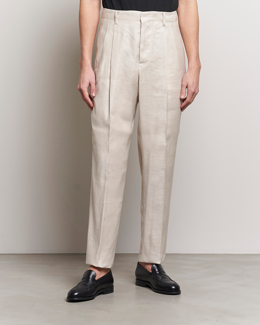 Herren |  | Lardini | Atos Pleated Linen Trousers Beige