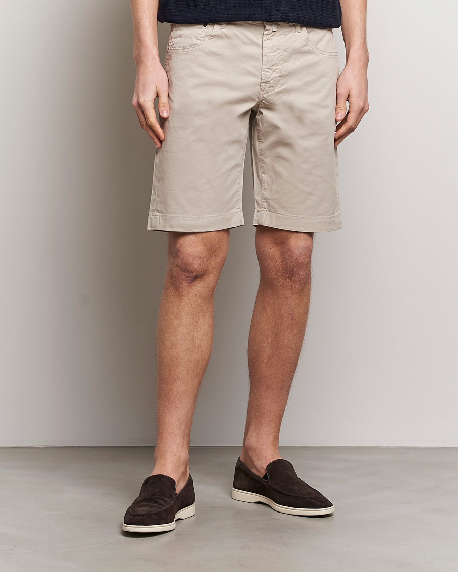 Herren | Kleidung | Jacob Cohën | Nicolas Cotton Gabardine Shorts Beige