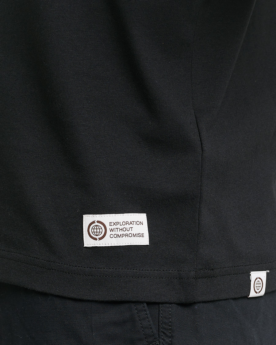 Herren | T-Shirts | The North Face | Berkeley Pocket T-Shirt Black