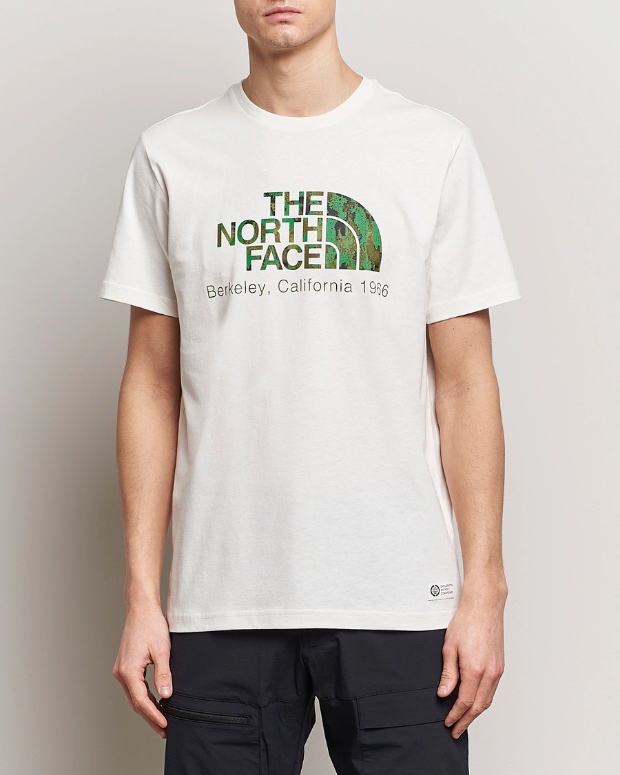 Herren | T-Shirts | The North Face | Berkeley Logo T-Shirt White