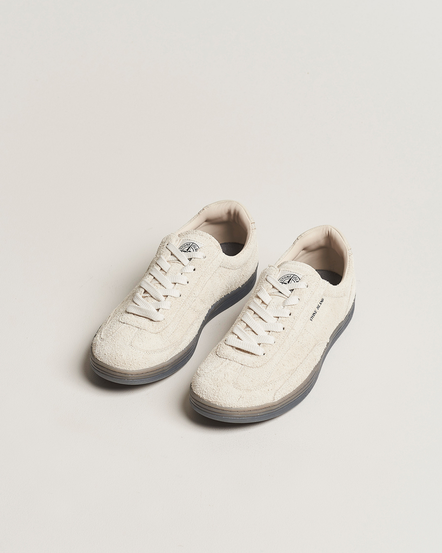 Herren | Stone Island S0101 Suede Sneakers Natural Beige | Stone Island | S0101 Suede Sneakers Natural Beige