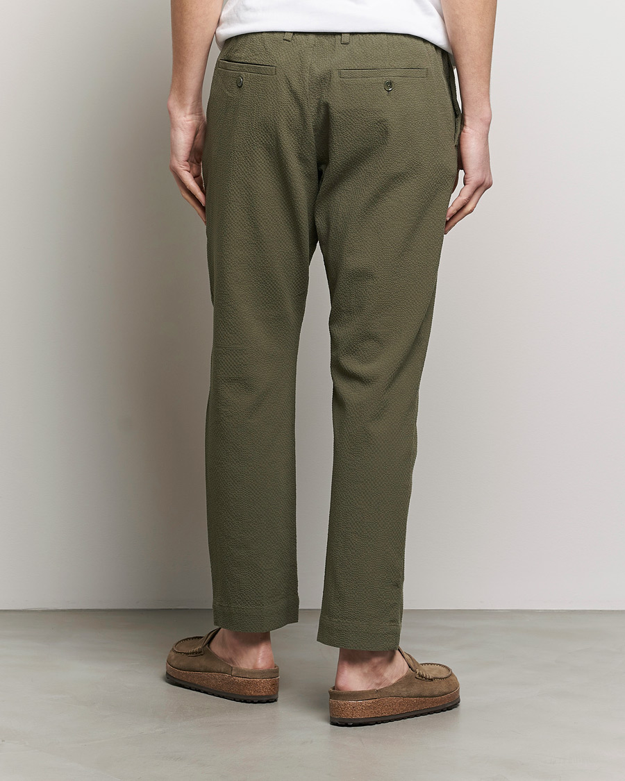 Herren | Hosen | NN07 | Billie Seersucker Drawstring Trousers Capers Green