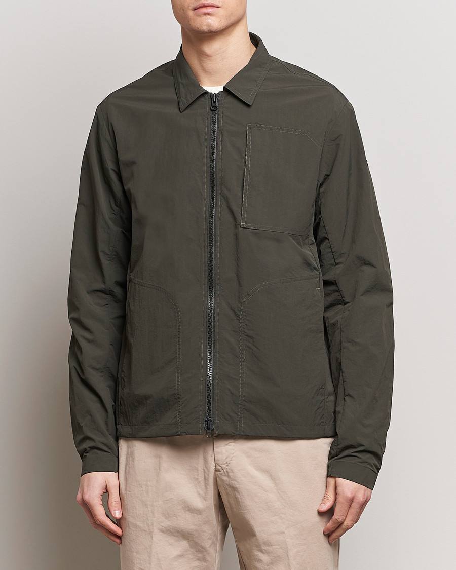 Men |  | Scandinavian Edition | Motion Packable Jacket Dark Olive