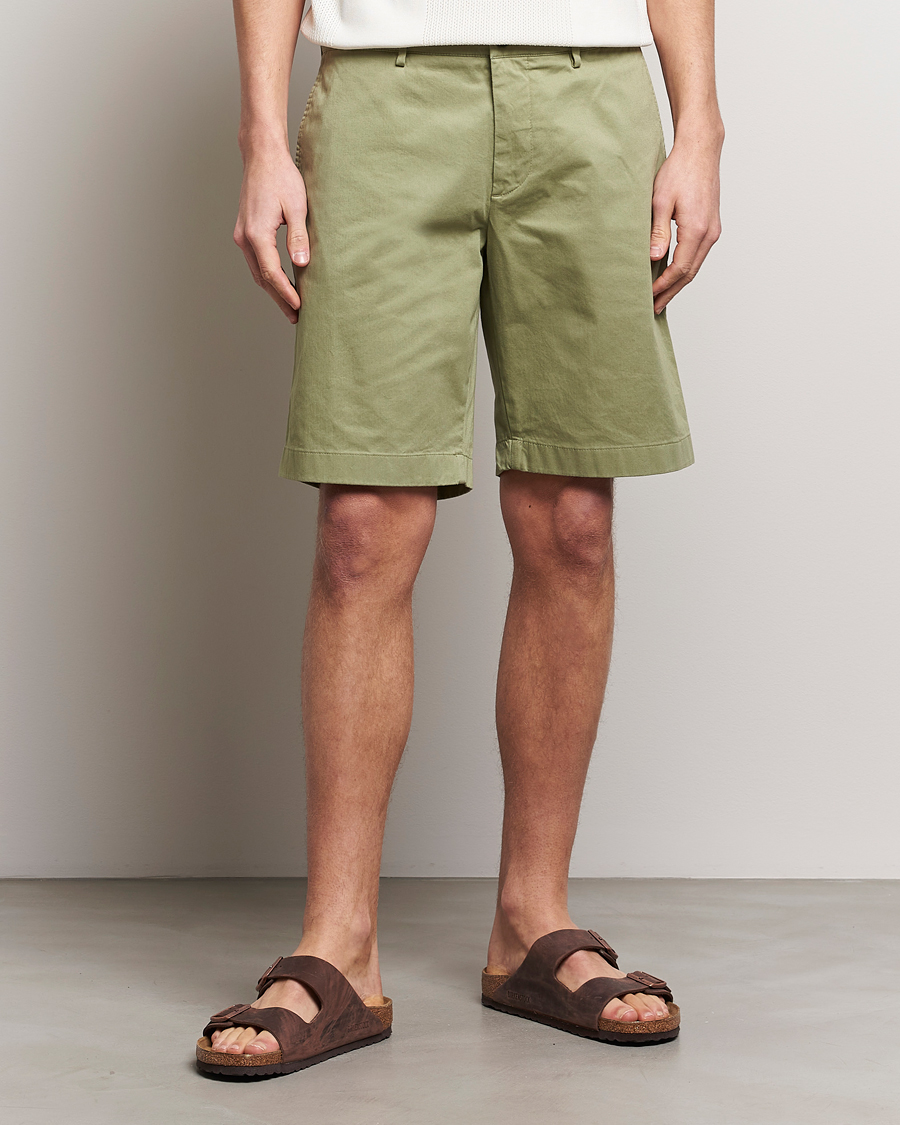 Herr | Kläder | J.Lindeberg | Nathan Cloud Satin Shorts Oil Green