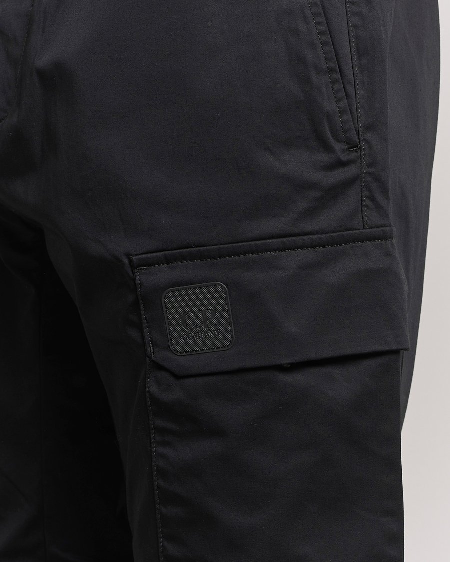 Herren | Hosen | C.P. Company | Metropolis Gabardine Stretch Satin Cargo Trousers Black